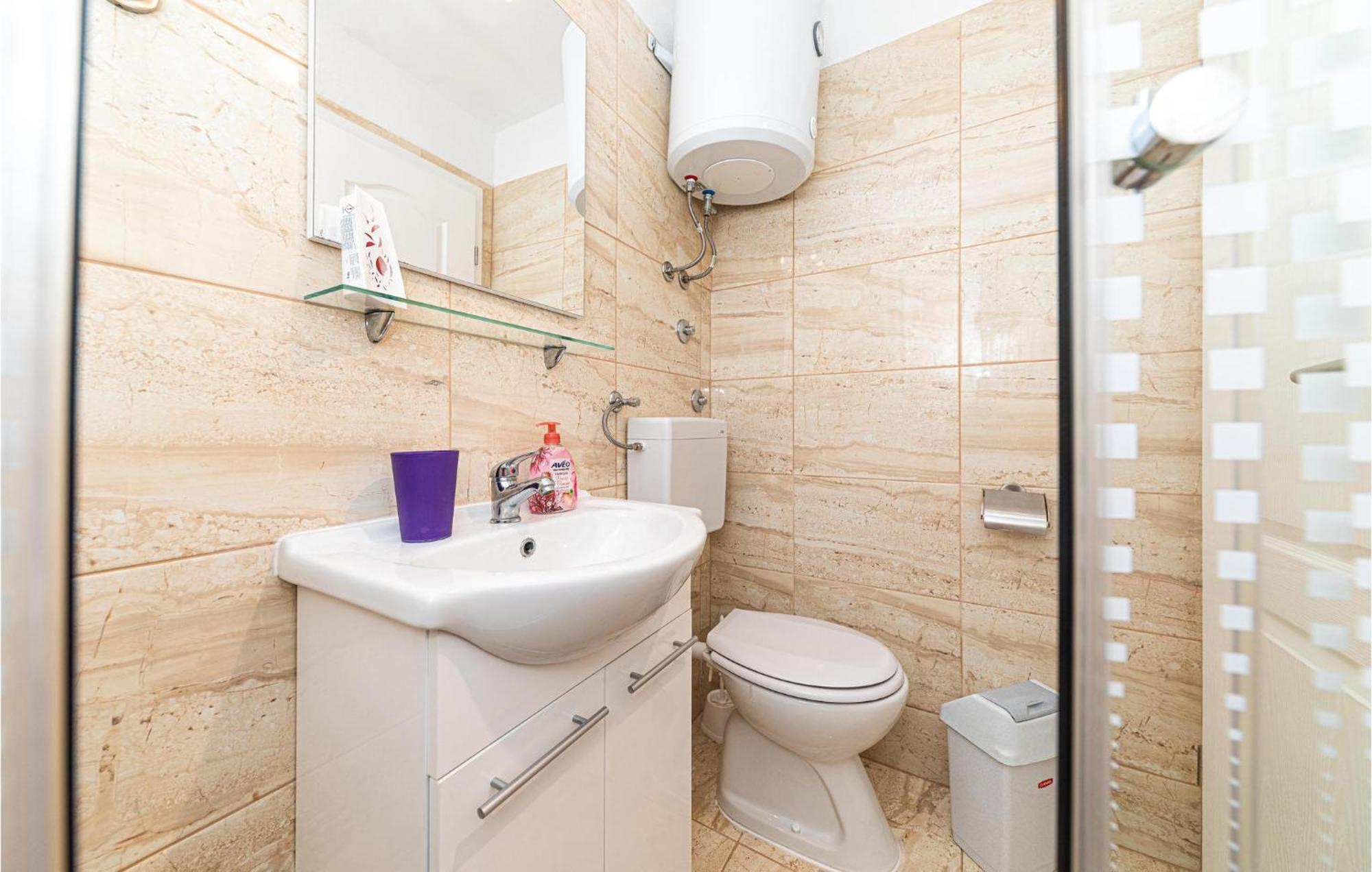 Stunning Home In Marina With Heated Swimming Pool エクステリア 写真