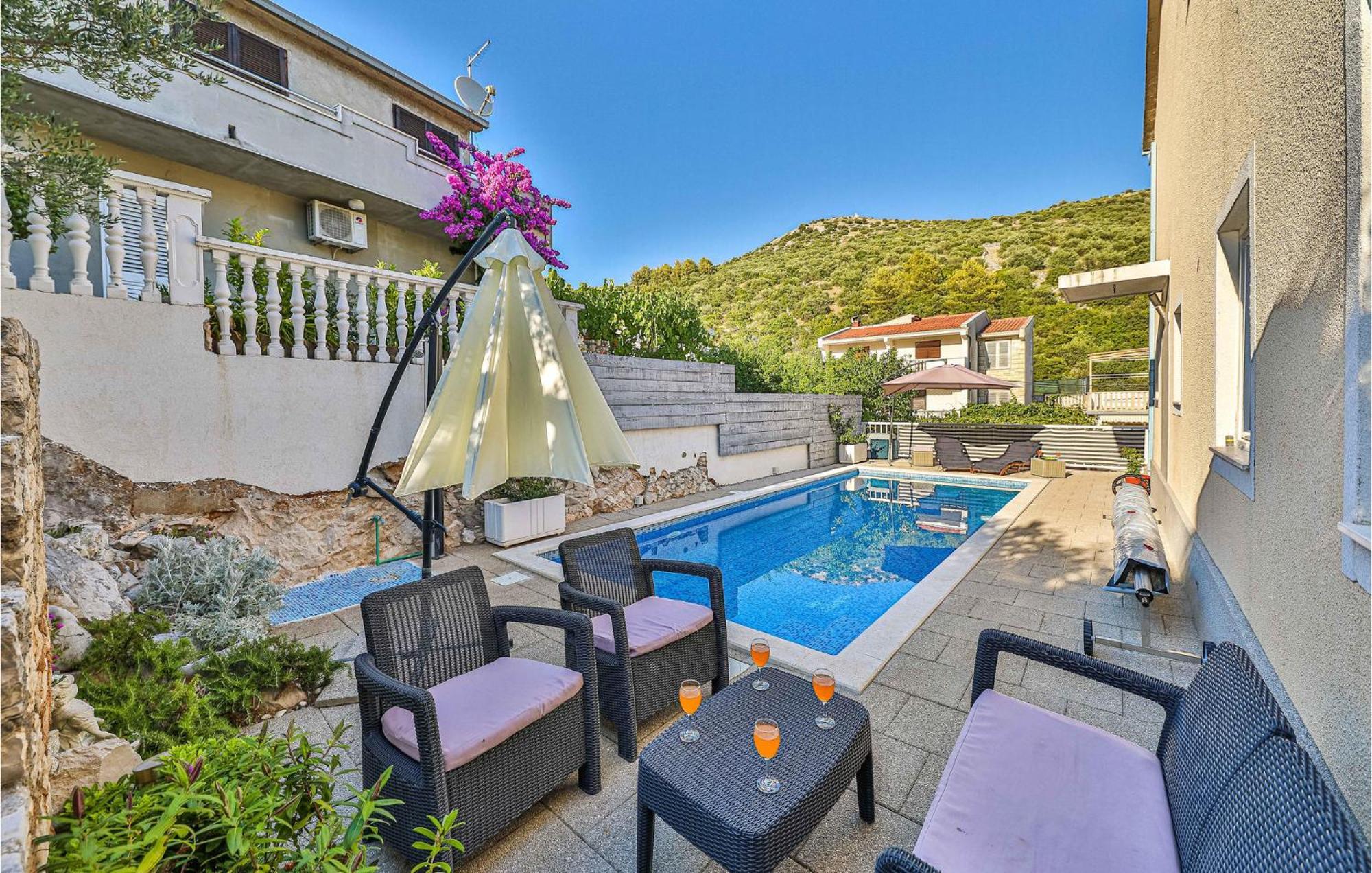 Stunning Home In Marina With Heated Swimming Pool エクステリア 写真