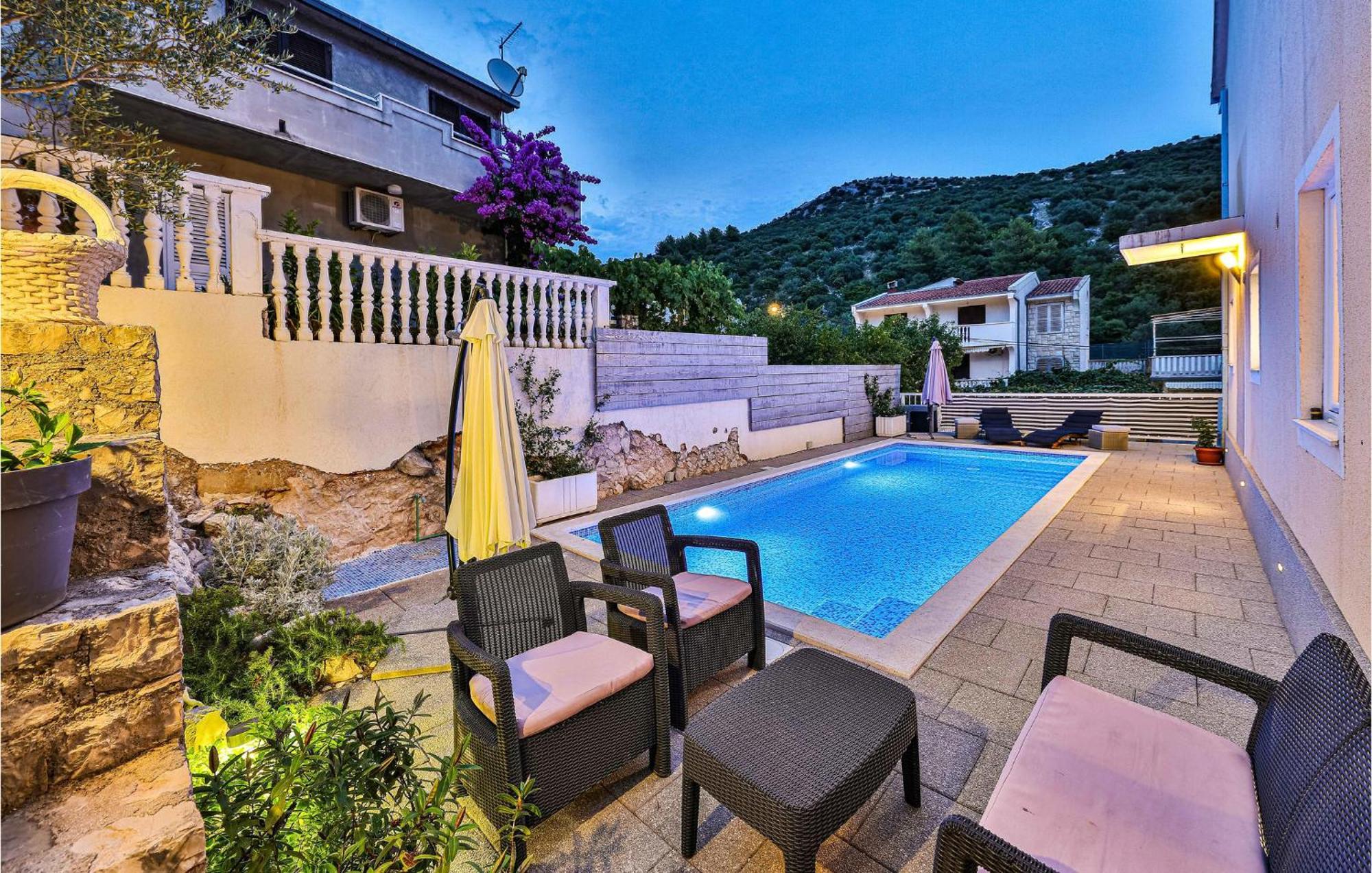 Stunning Home In Marina With Heated Swimming Pool エクステリア 写真
