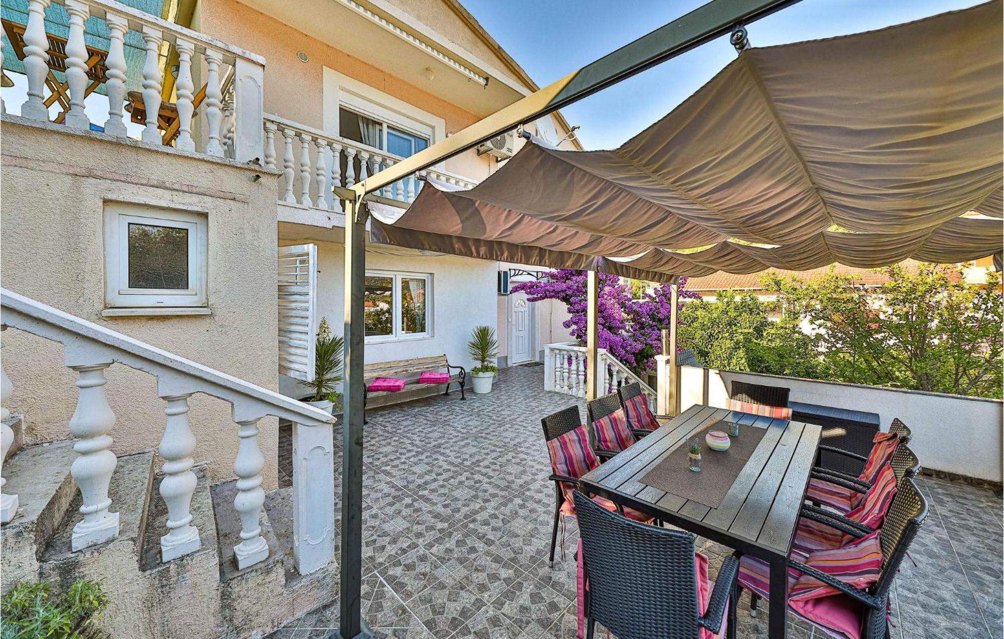Stunning Home In Marina With Heated Swimming Pool エクステリア 写真